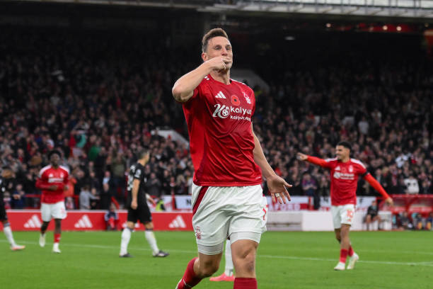 伤病名单中 伤病名单中